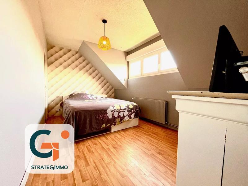 Maison - 98 m² - 6 pièces