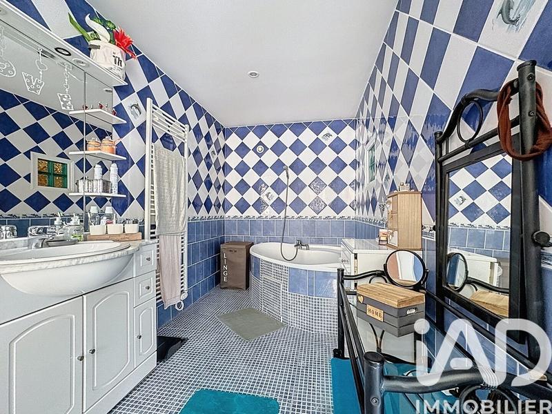 Maison de village - 125 m² - 3 pièces