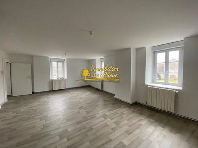 Appartement - 82 m² - 3 pièces