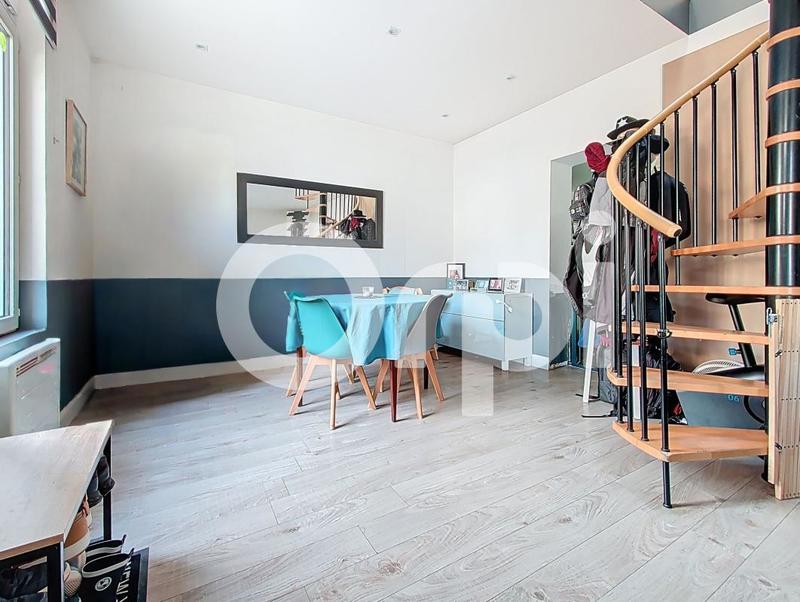 Maison - 75 m² - 3 pièces