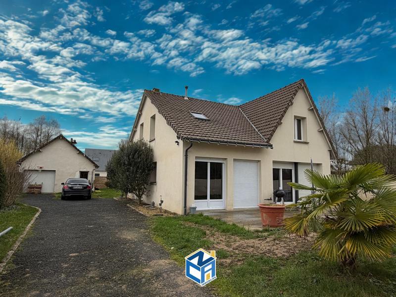 Maison - 162 m² - 6 pièces