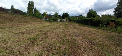 Terrain - 2 444 m²