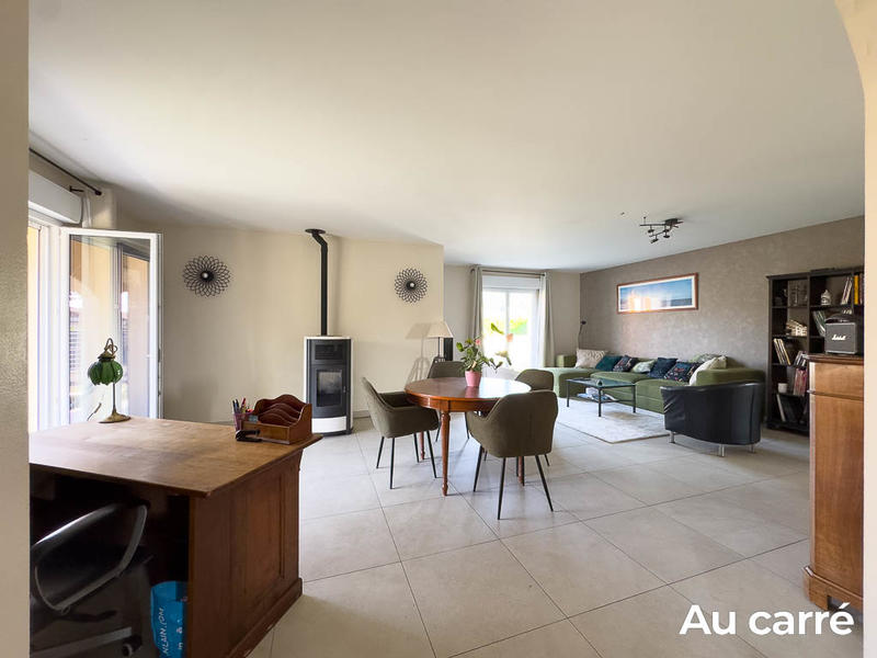 Maison - 148 m² - 7 pièces