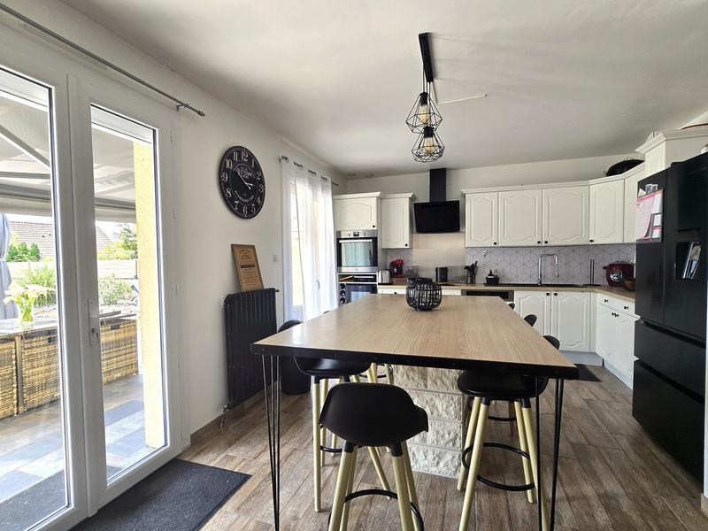 Maison - 160 m² - 7 pièces