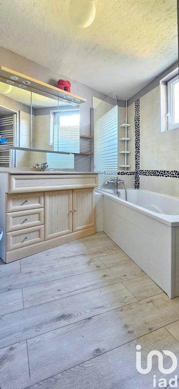 Maison - 156 m² - 5 pièces