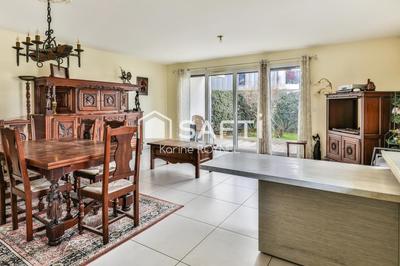 Appartement - 75 m² - 3 pièces