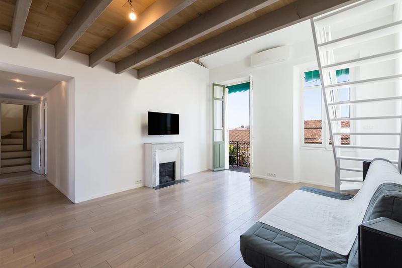 Appartement - 95 m² - 4 pièces