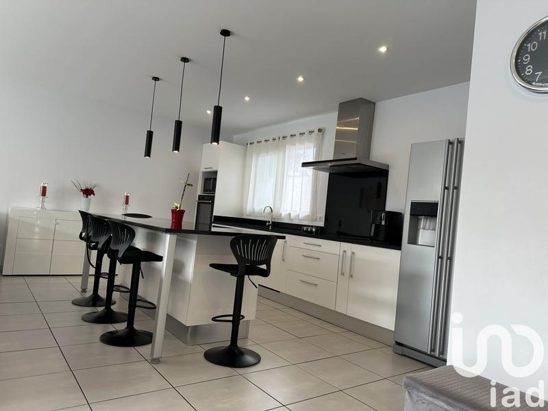 Maison - 145 m² - 6 pièces