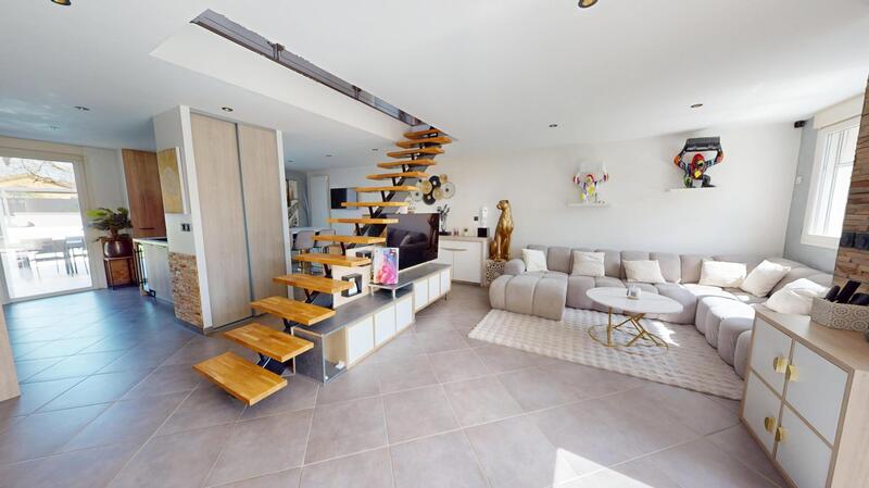 Maison - 106 m² - 5 pièces