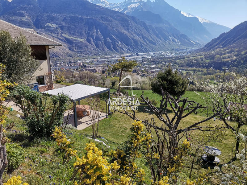 Maison - 155 m² - 6 pièces