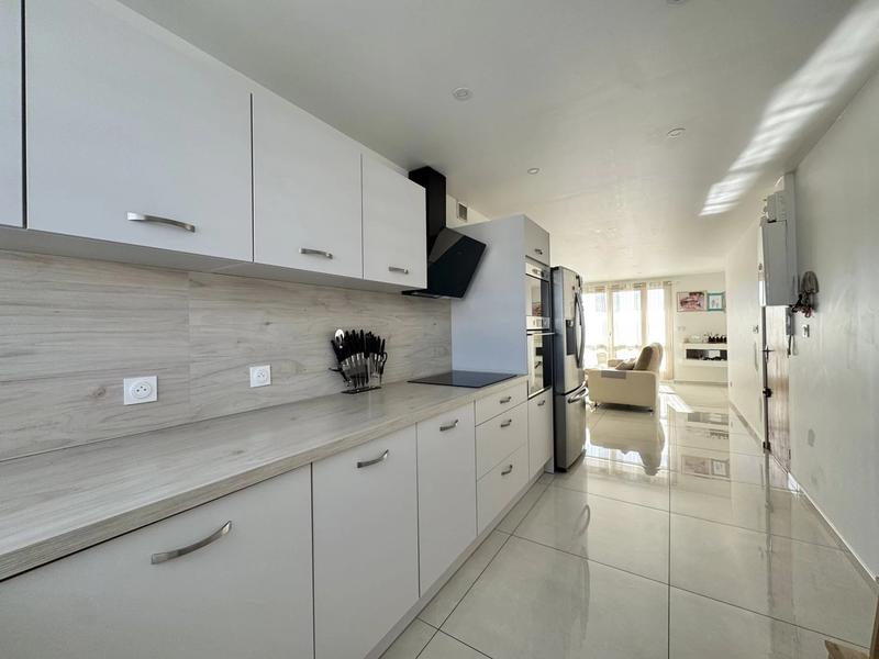 Appartement - 83 m² - 3 pièces