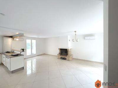 Maison - 148 m² - 8 pièces