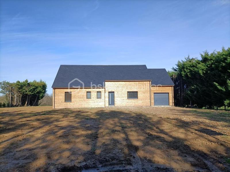 Maison - 91 m² - 4 pièces