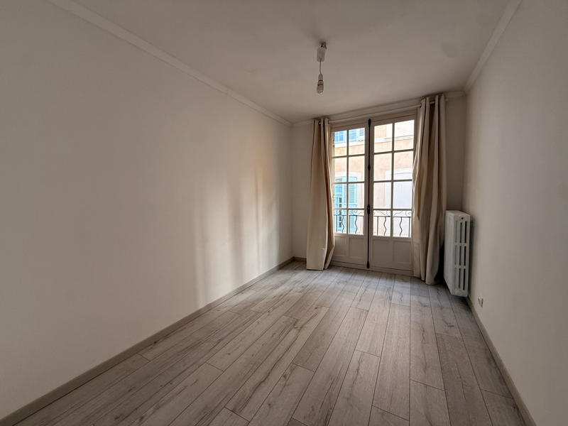 Appartement - 70 m² - 4 pièces