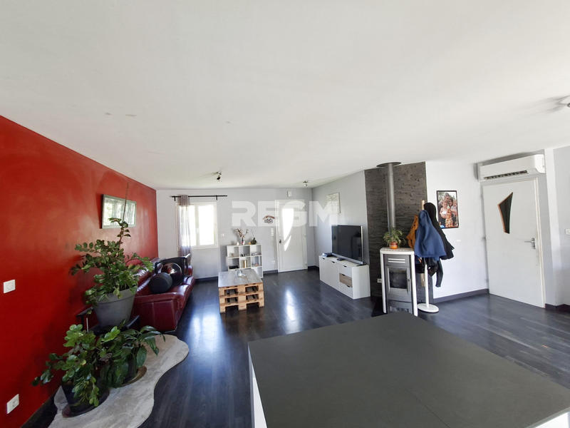 Maison - 130 m² - 6 pièces