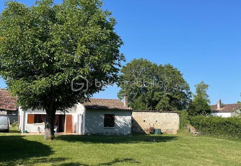 Maison en pierre - 106 m² - 4 pièces