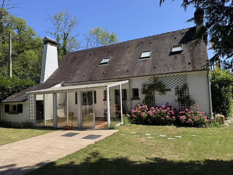 Maison - 163 m² - 6 pièces