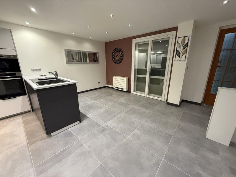 Pavillon - 83 m² - 4 pièces