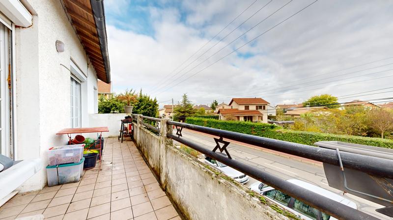 Maison - 92 m² - 5 pièces