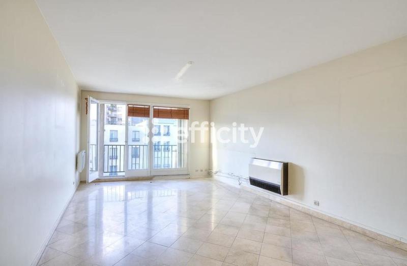 Appartement - 81 m² - 4 pièces