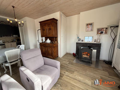 Maison - 96 m² - 6 pièces