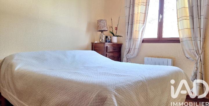 Maison - 104 m² - 4 pièces