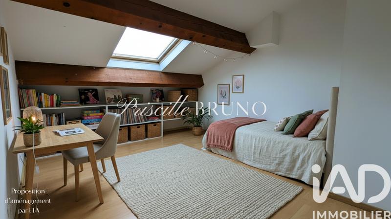 Maison de ville - 130 m² - 9 pièces