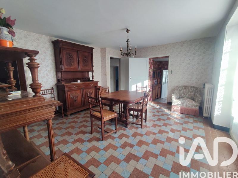 Maison - 204 m² - 10 pièces