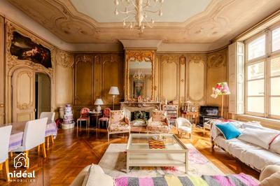 Appartement - 118 m² - 2 pièces