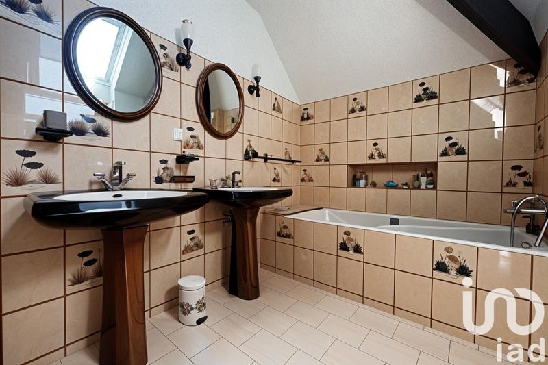 Maison - 120 m² - 5 pièces