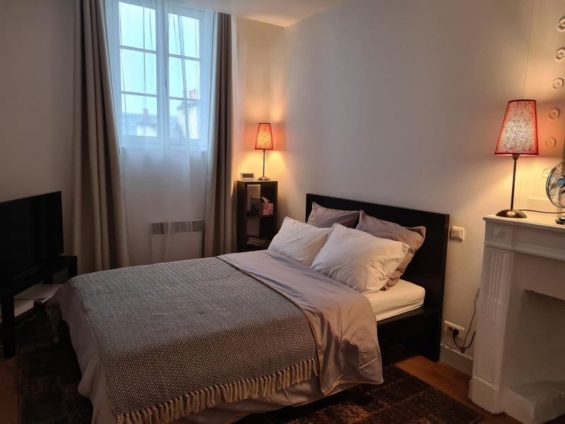 Appartement ancien - 63 m² - 3 pièces