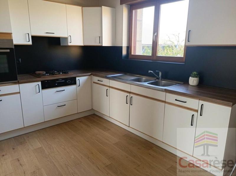 Maison - 106 m² - 7 pièces