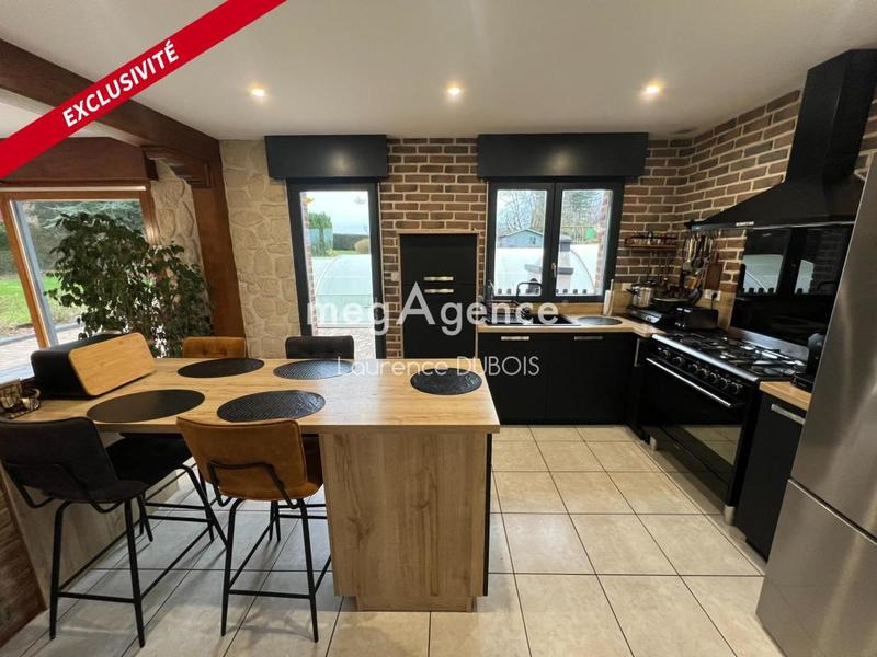 Maison traditionnelle - 118 m² - 6 pièces