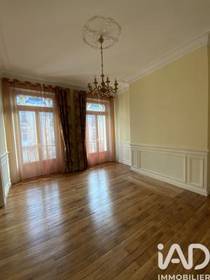 Appartement - 155 m² - 5 pièces