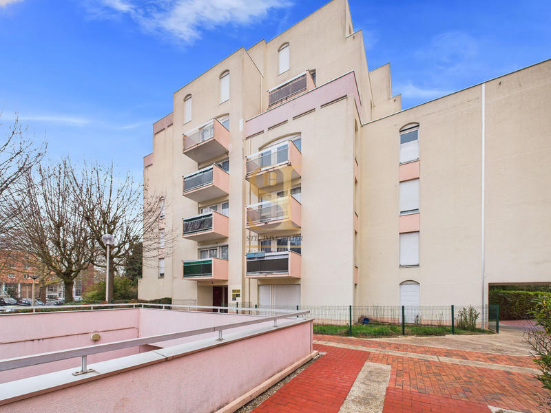 Appartement - 83 m² - 4 pièces