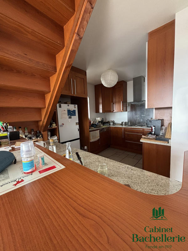 Appartement - 81 m² - 4 pièces