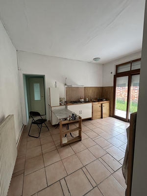 Maison - 90 m² - 3 pièces
