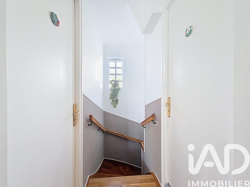 Maison - 97 m² - 5 pièces