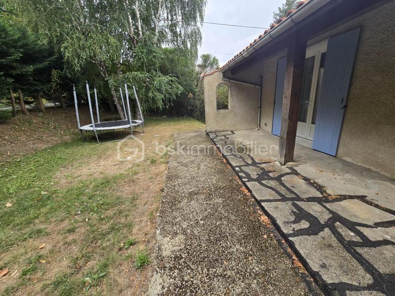 Maison - 85 m² - 4 pièces