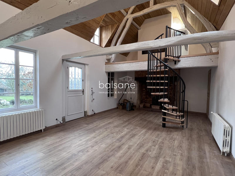 Maison - 316 m² - 10 pièces