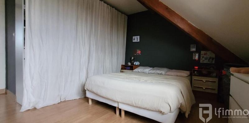 Maison - 200 m² - 7 pièces