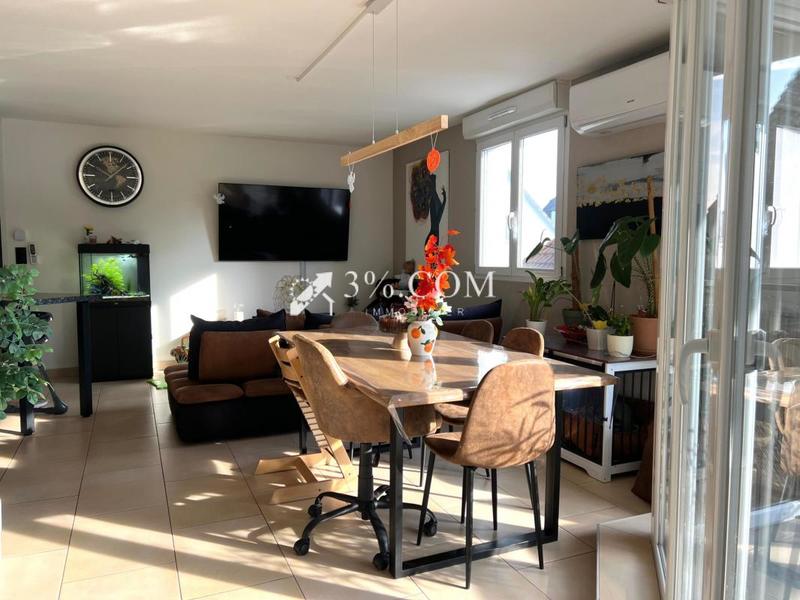 Appartement - 64 m² - 3 pièces