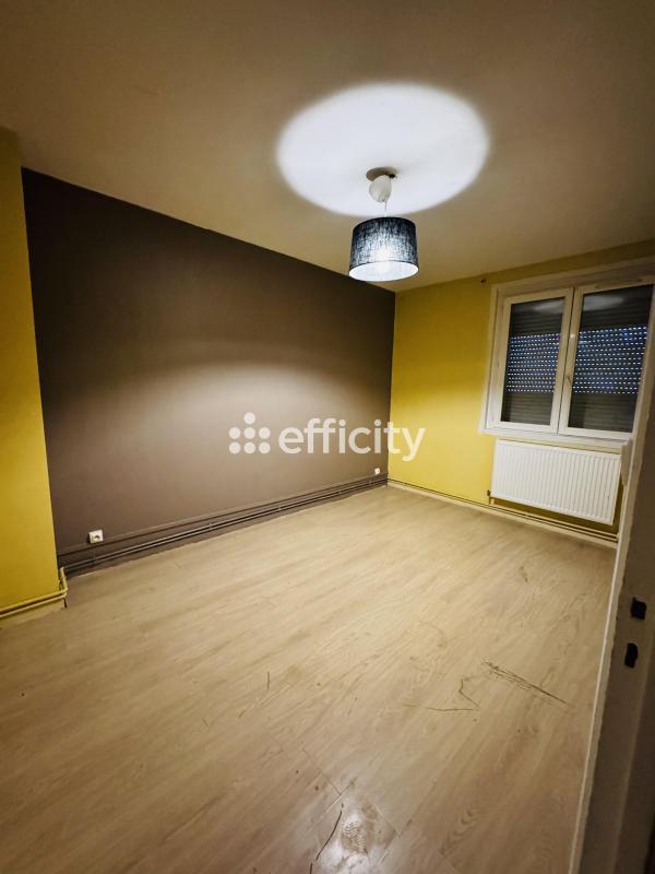 Maison de ville - 87 m² - 5 pièces