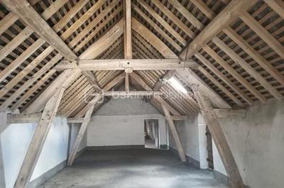 Maison - 188 m² - 15 pièces