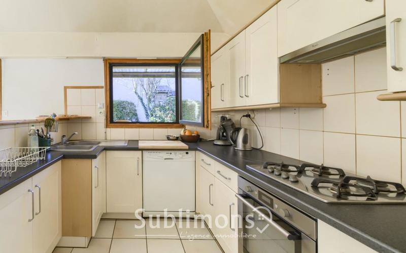 Maison - 135 m² - 7 pièces