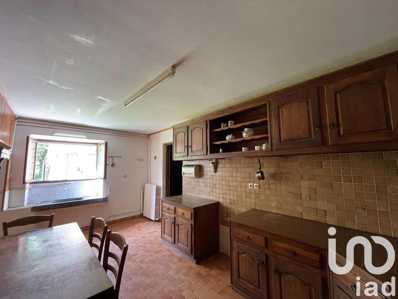 Maison - 200 m² - 12 pièces