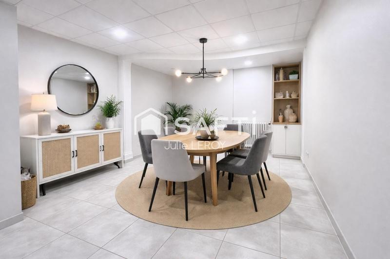 Maison - 202 m² - 8 pièces