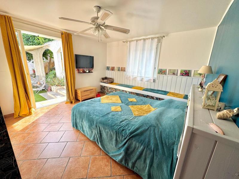 Maison - 213 m² - 7 pièces