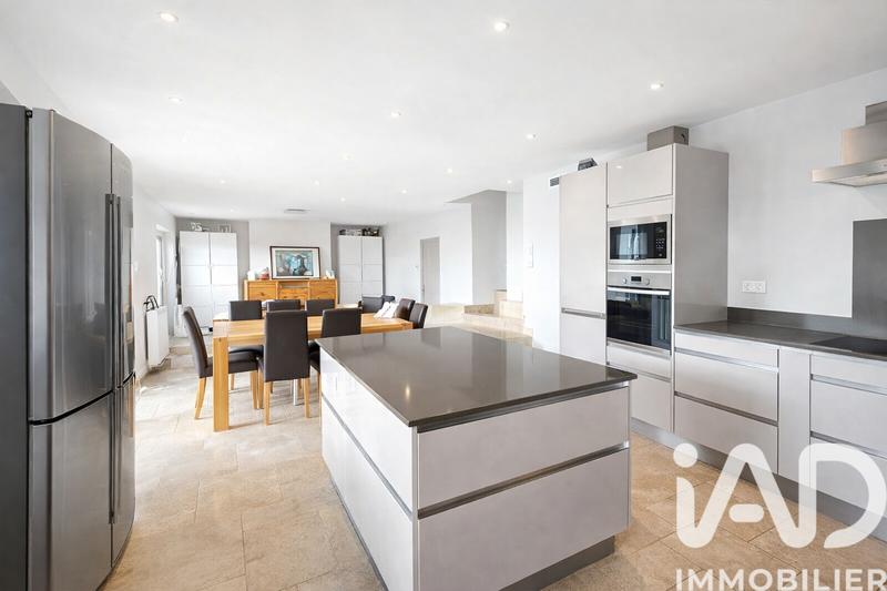 Maison - 131 m² - 4 pièces