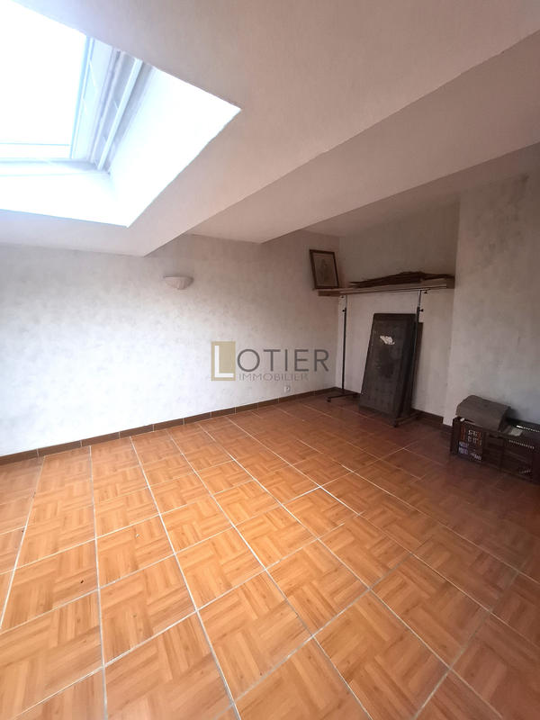 Appartement - 82 m² - 4 pièces